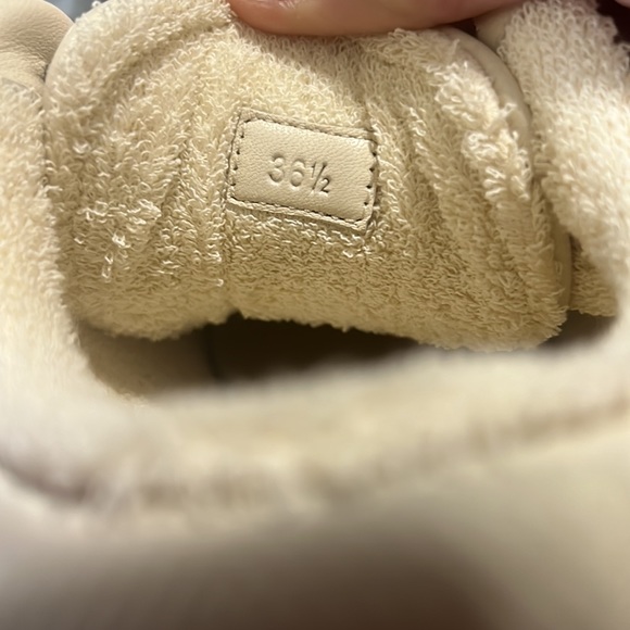 Bottega Veneta Off White “The Quilt” Low Sneakers - Picture 6 of 10